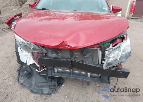 2013 Toyota Camry Se z USA, uszkodzony, nr VIN 4T1BF1FK8DU713292